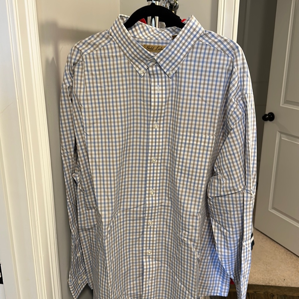 Round tree & Yorke Gold label performance button down long sleeve